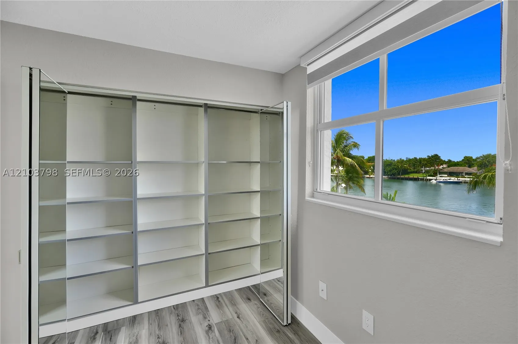 5880 Collins Ave #403