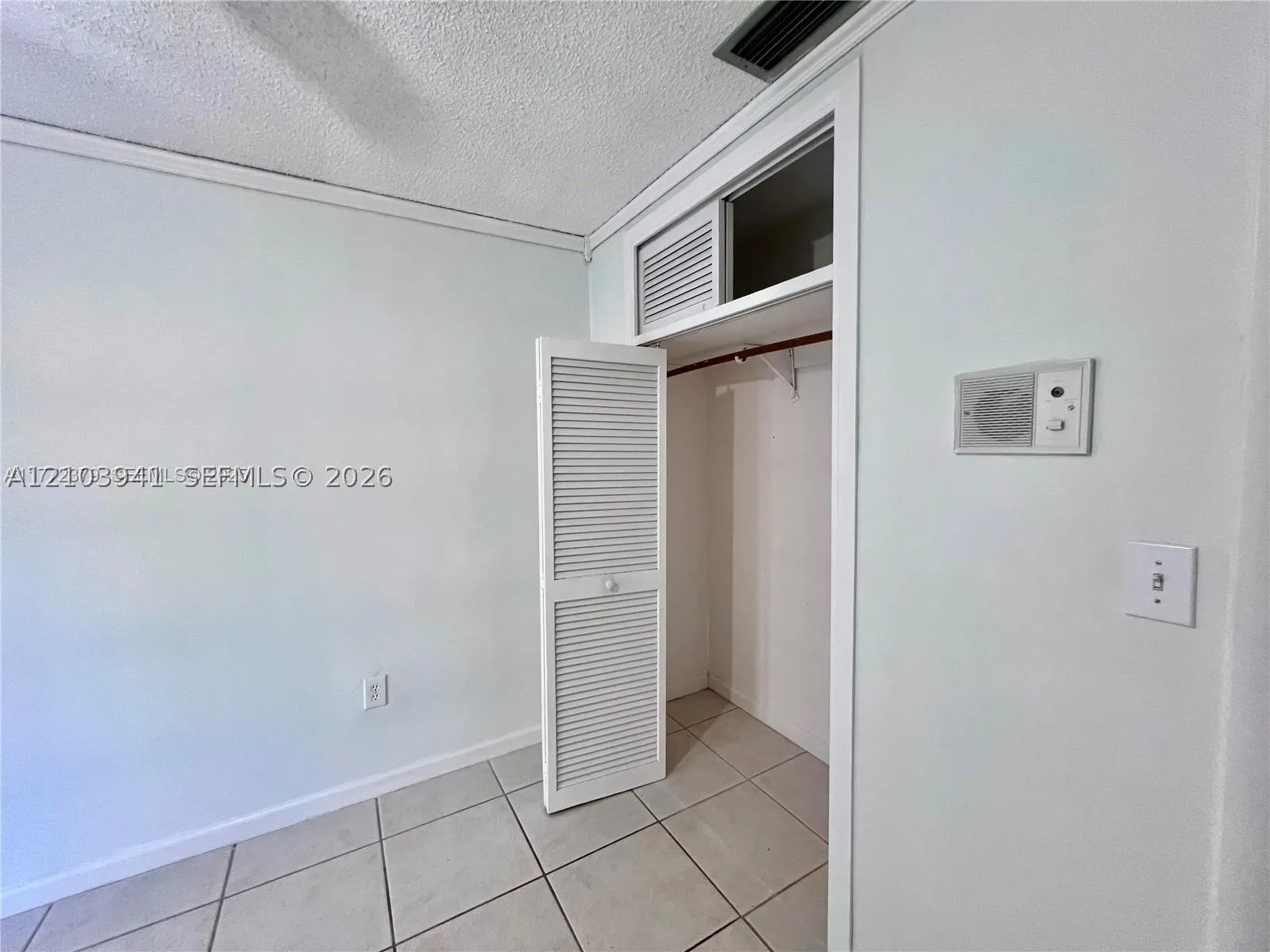 3302 Farragut St #5A