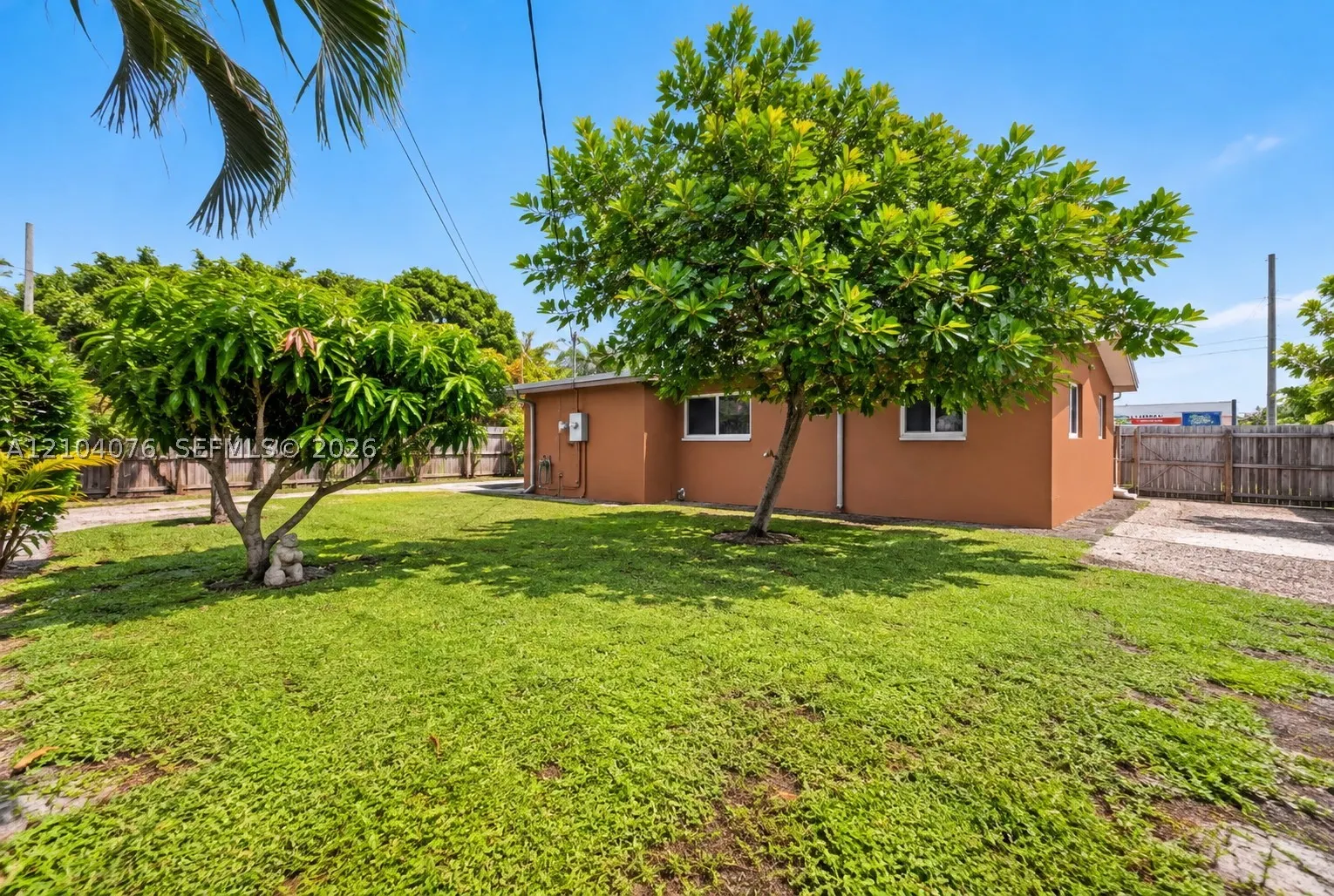 4231 NW 12th Ave