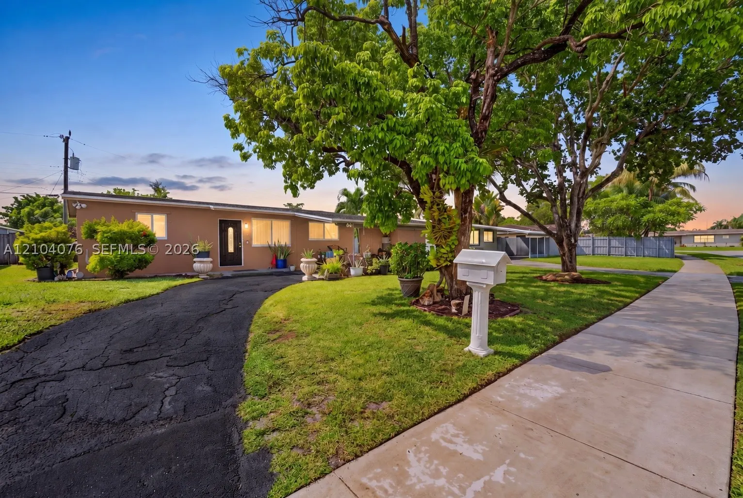 4231 NW 12th Ave