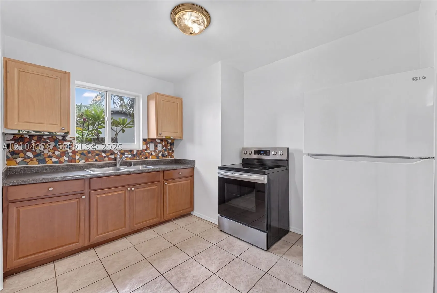 4231 NW 12th Ave