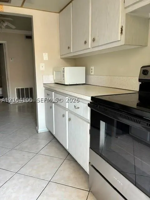 348 S Federal Hwy #24