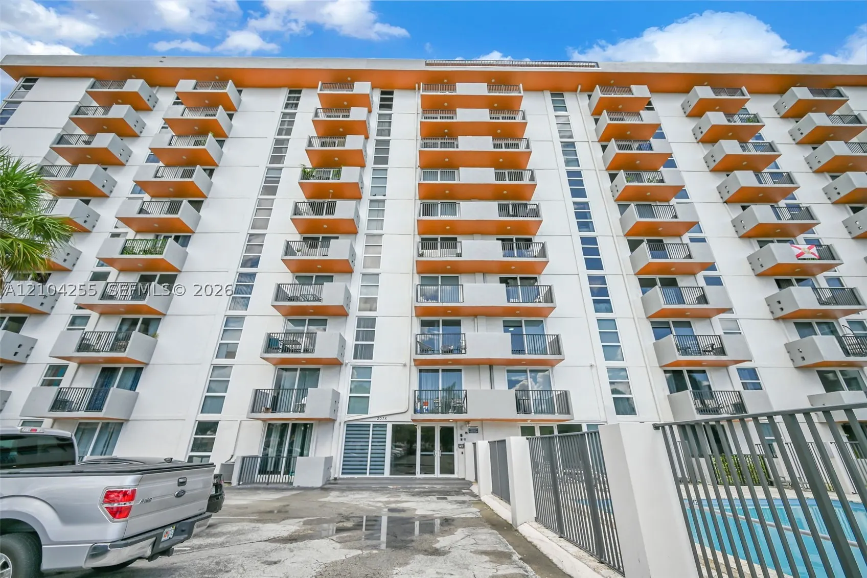 2075 NE 164th St #510