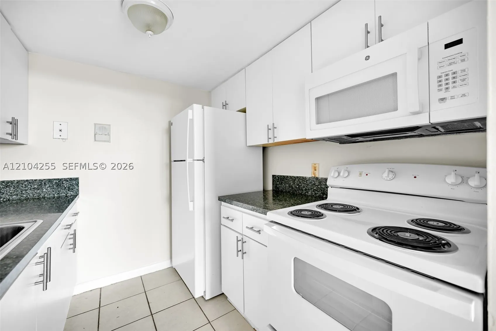 2075 NE 164th St #510
