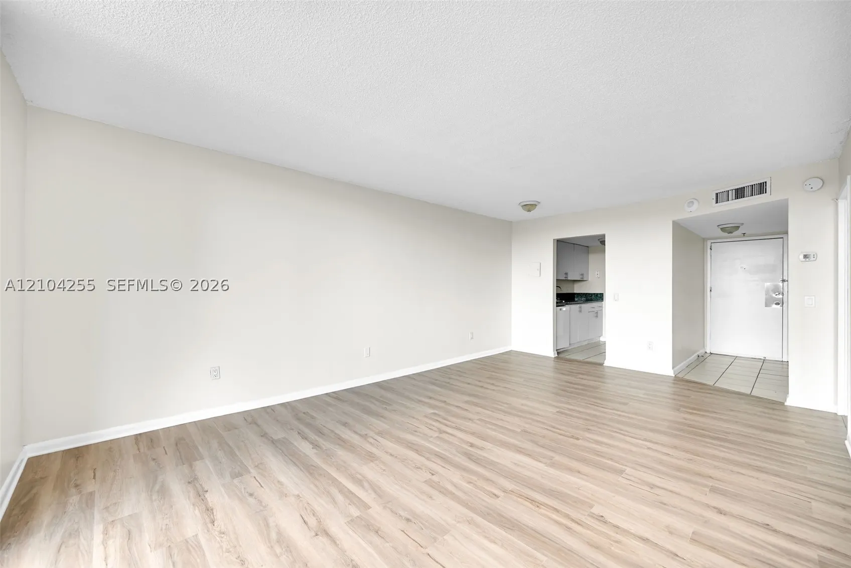 2075 NE 164th St #510