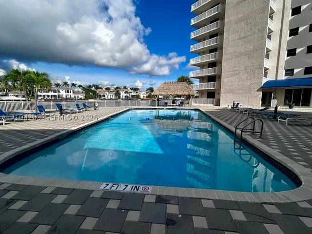 1500 S Ocean Dr #15H