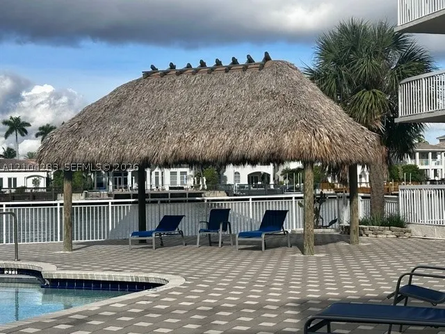 1500 S Ocean Dr #15H