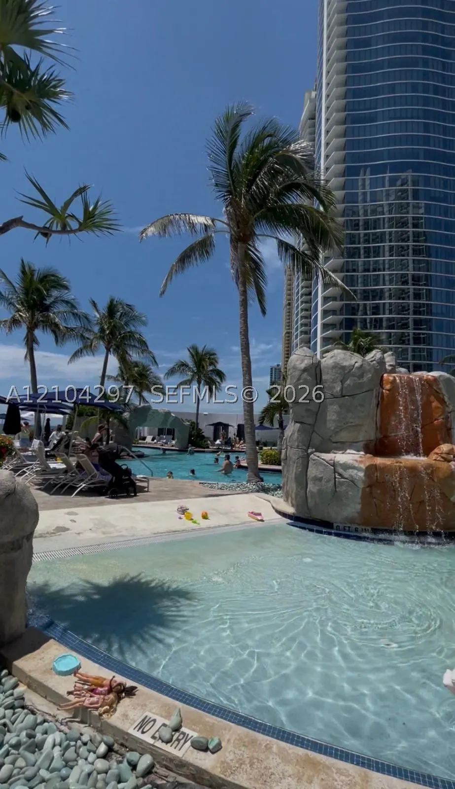 18001 Collins Ave #1711