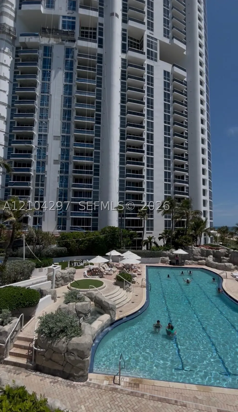 18001 Collins Ave #1711