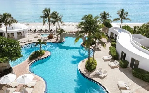18001 Collins Ave #1711
