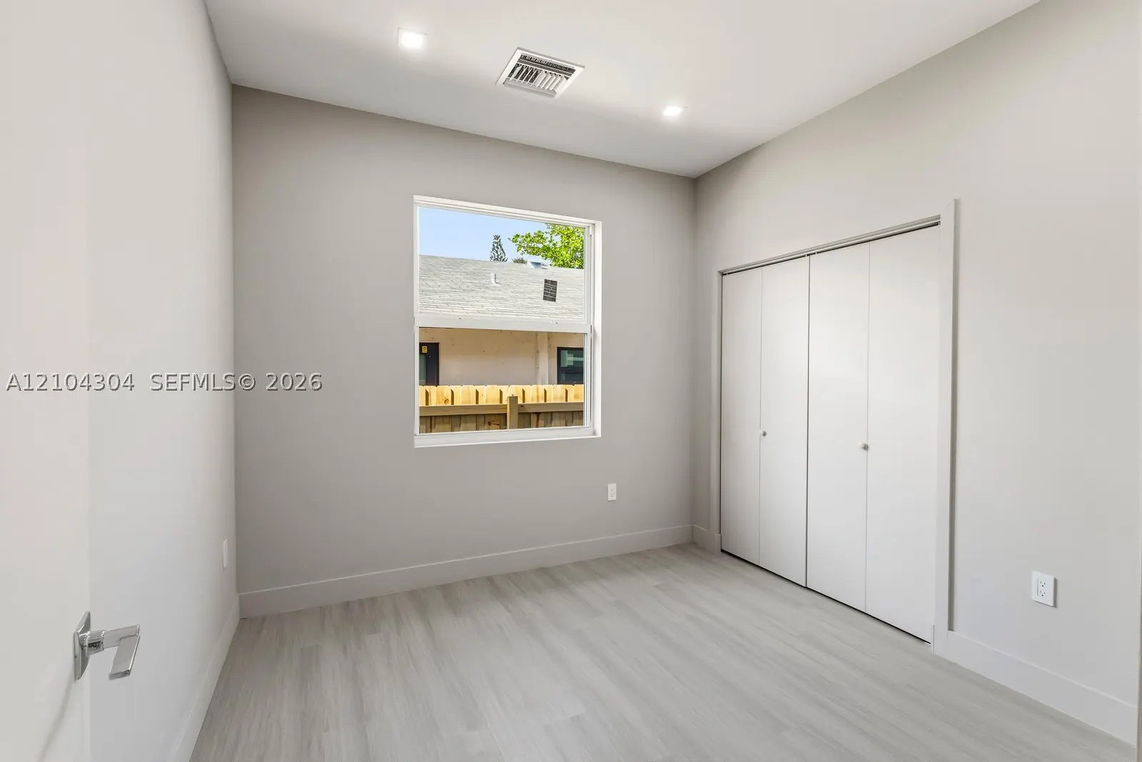 1028 NW 8th Ave