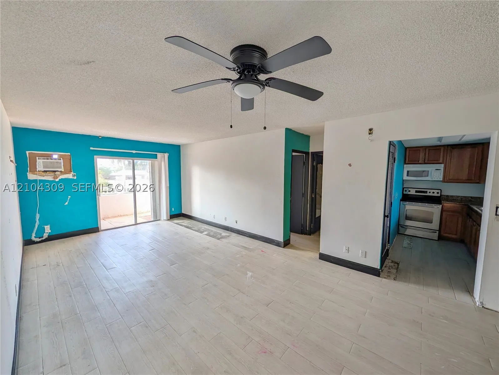 3201 NE 14th St Cswy #408