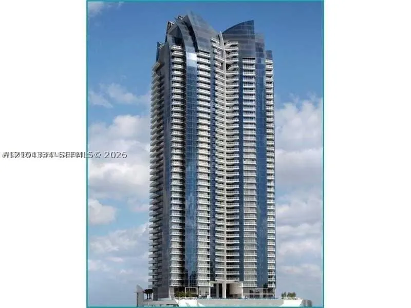 17121 Collins Ave #907