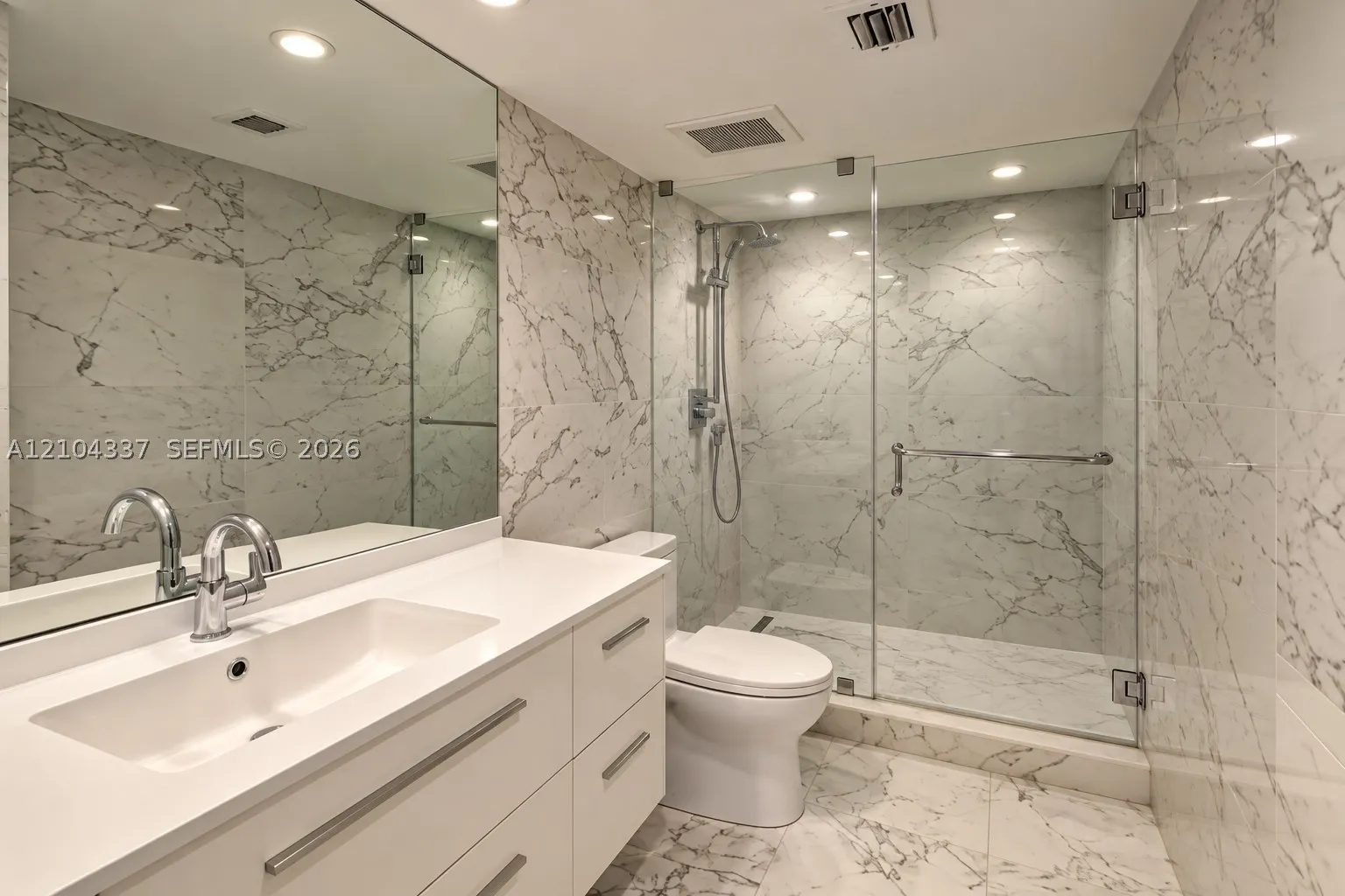 5600 Collins Ave #9S
