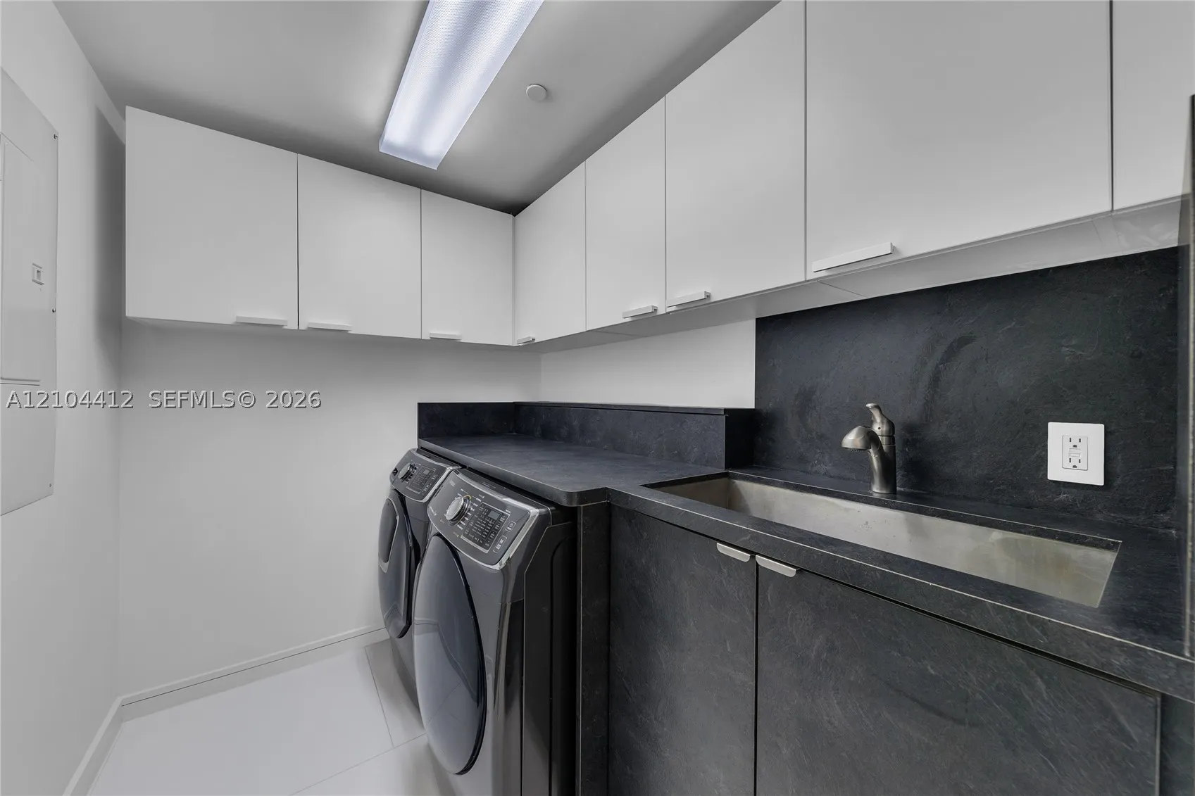 3535 S Ocean Dr #1602