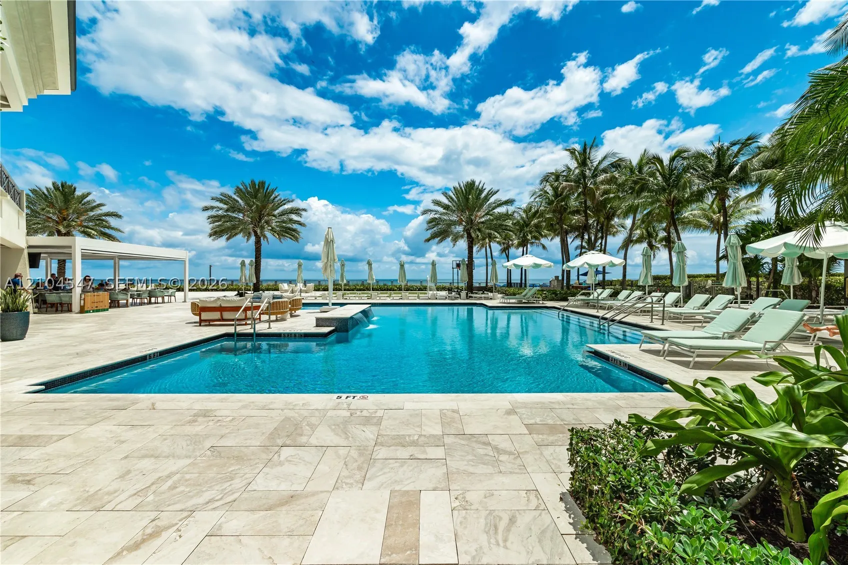 16047 Collins Ave #1401