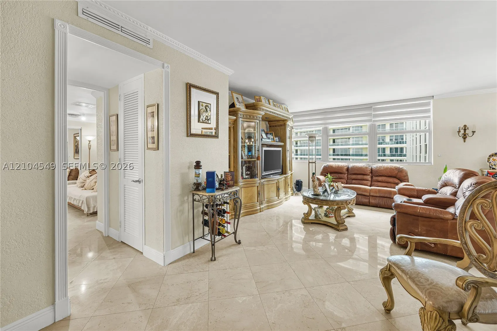5055 Collins Ave #12F
