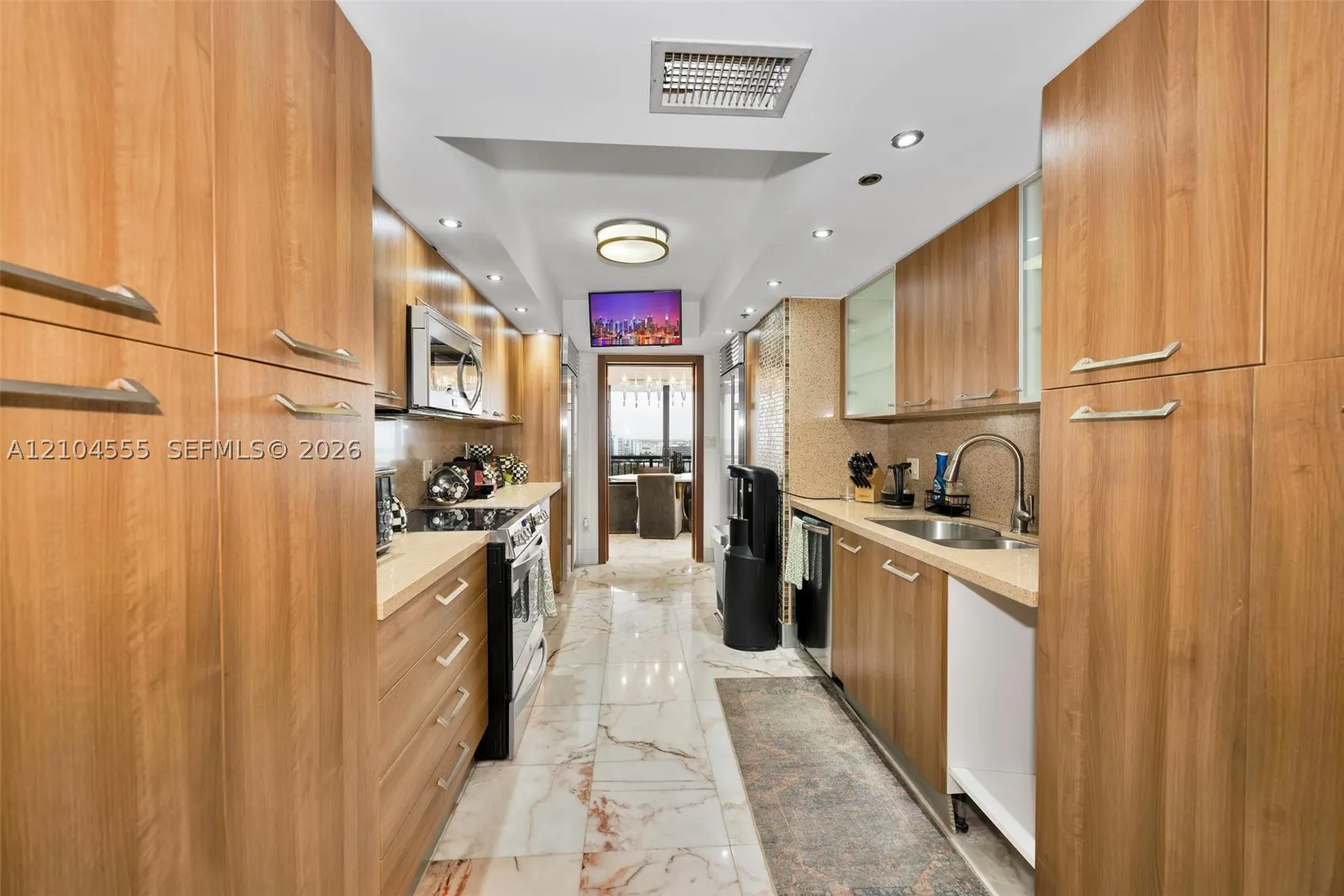 10175 Collins Ave #1207