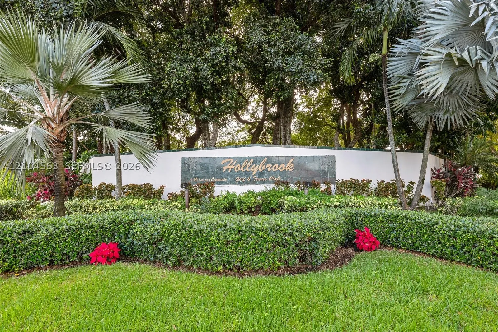 8911 S Hollybrook Blvd #310