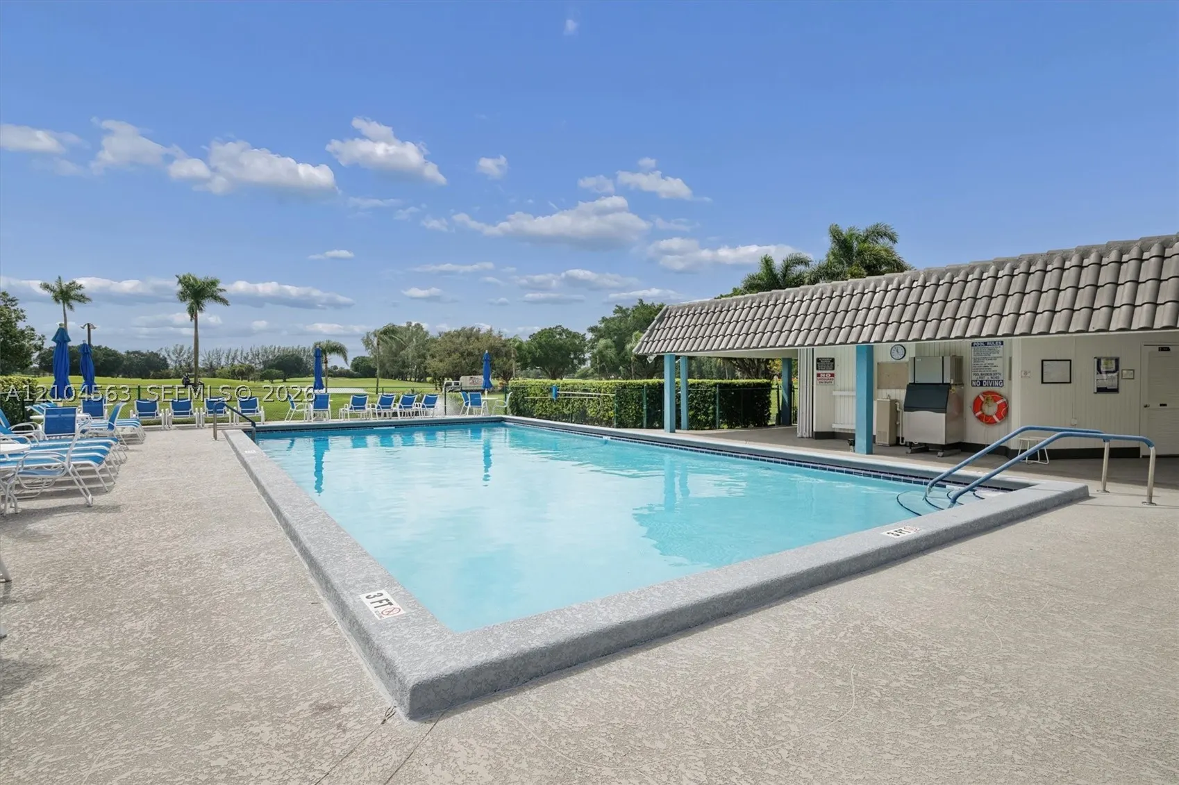 8911 S Hollybrook Blvd #310