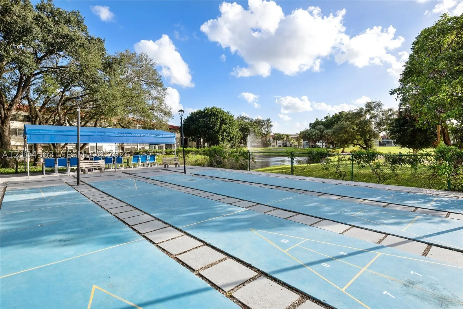 8911 S Hollybrook Blvd #310