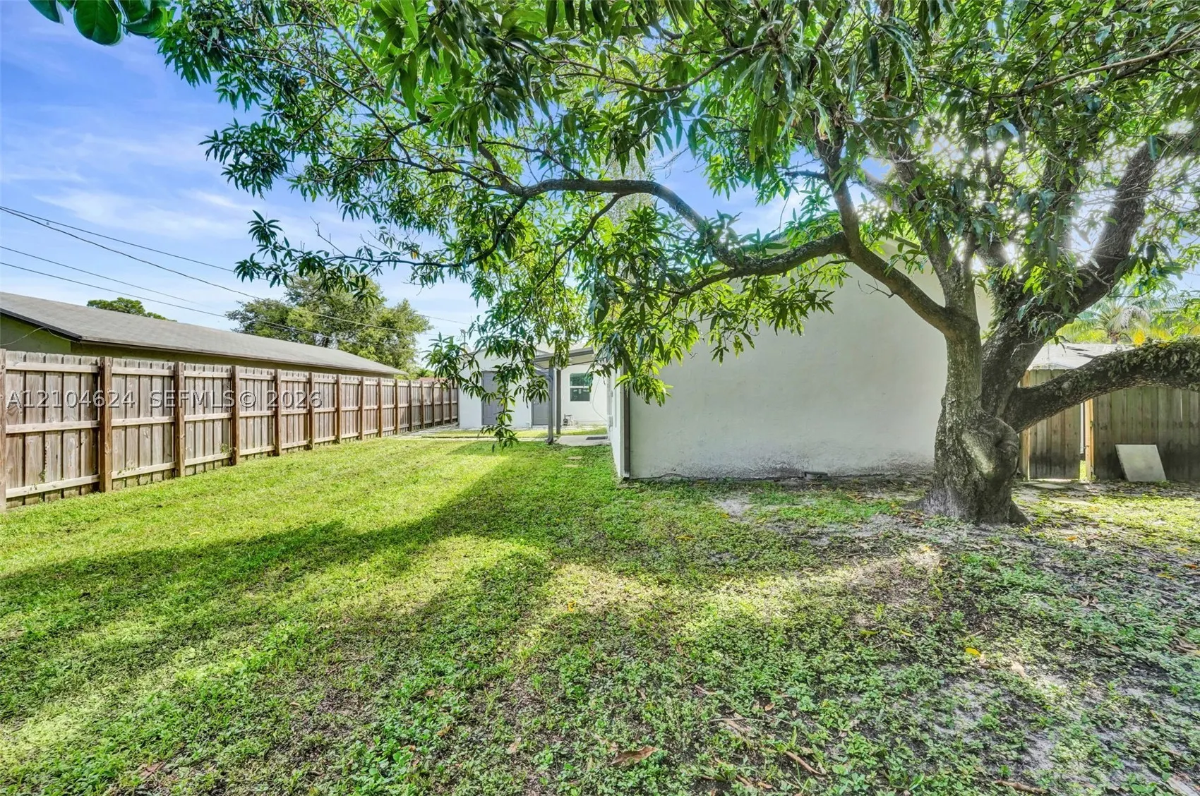 1223 NW 6th Ave