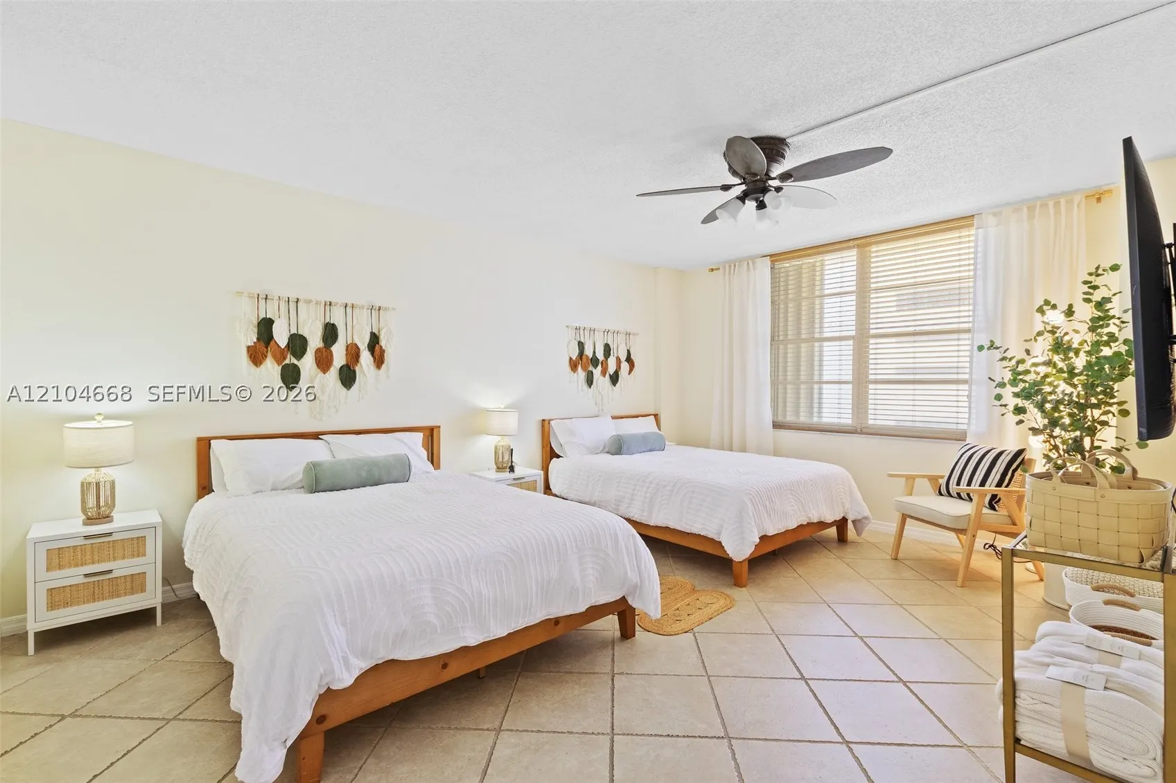 3725 S Ocean Dr #921