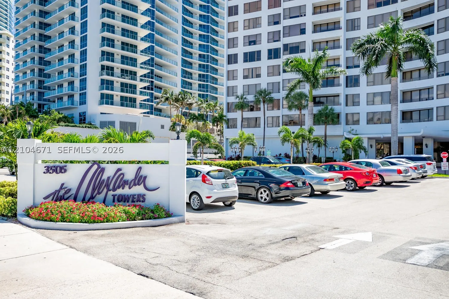 3505 S Ocean Dr #305