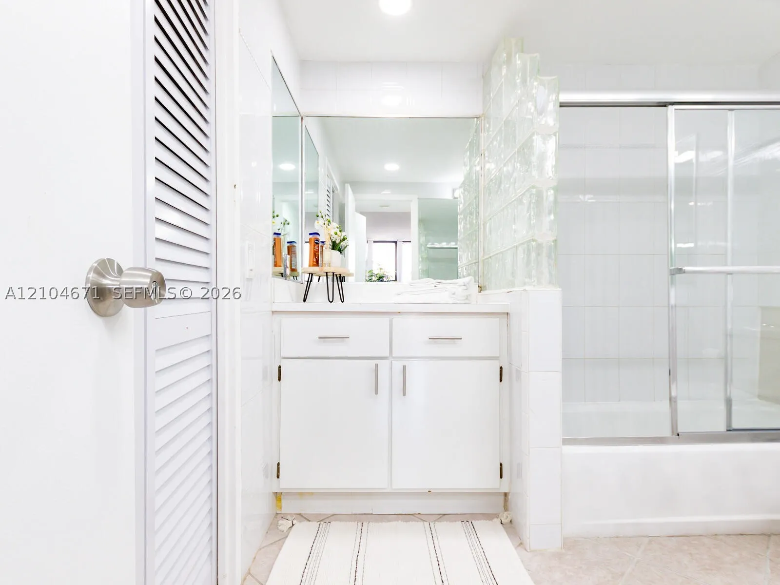 3505 S Ocean Dr #305