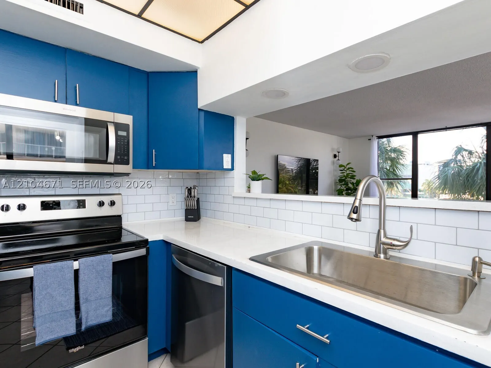 3505 S Ocean Dr #305