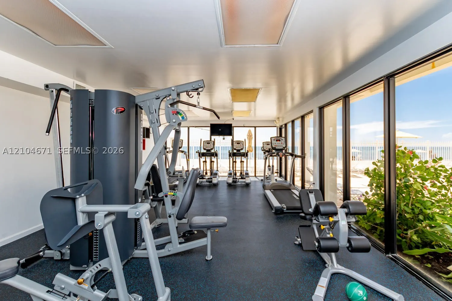 3505 S Ocean Dr #305