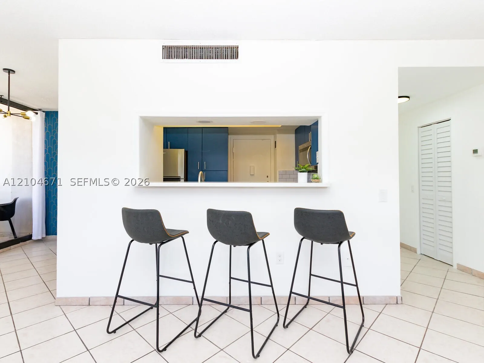 3505 S Ocean Dr #305