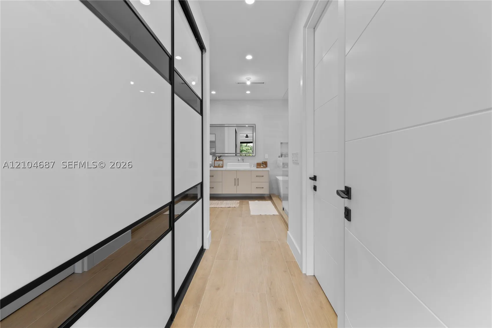 436 NE 10th Ave