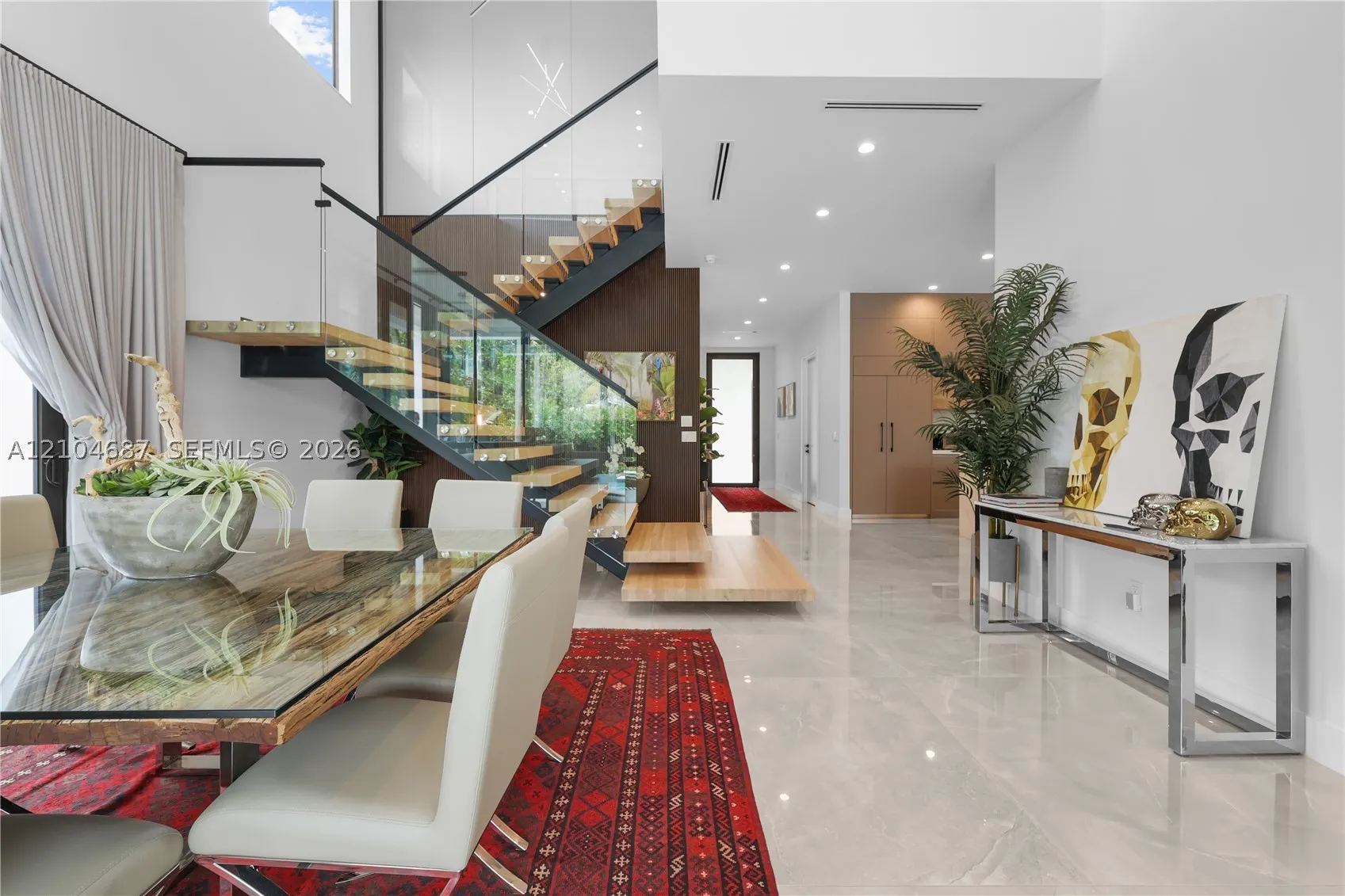436 NE 10th Ave