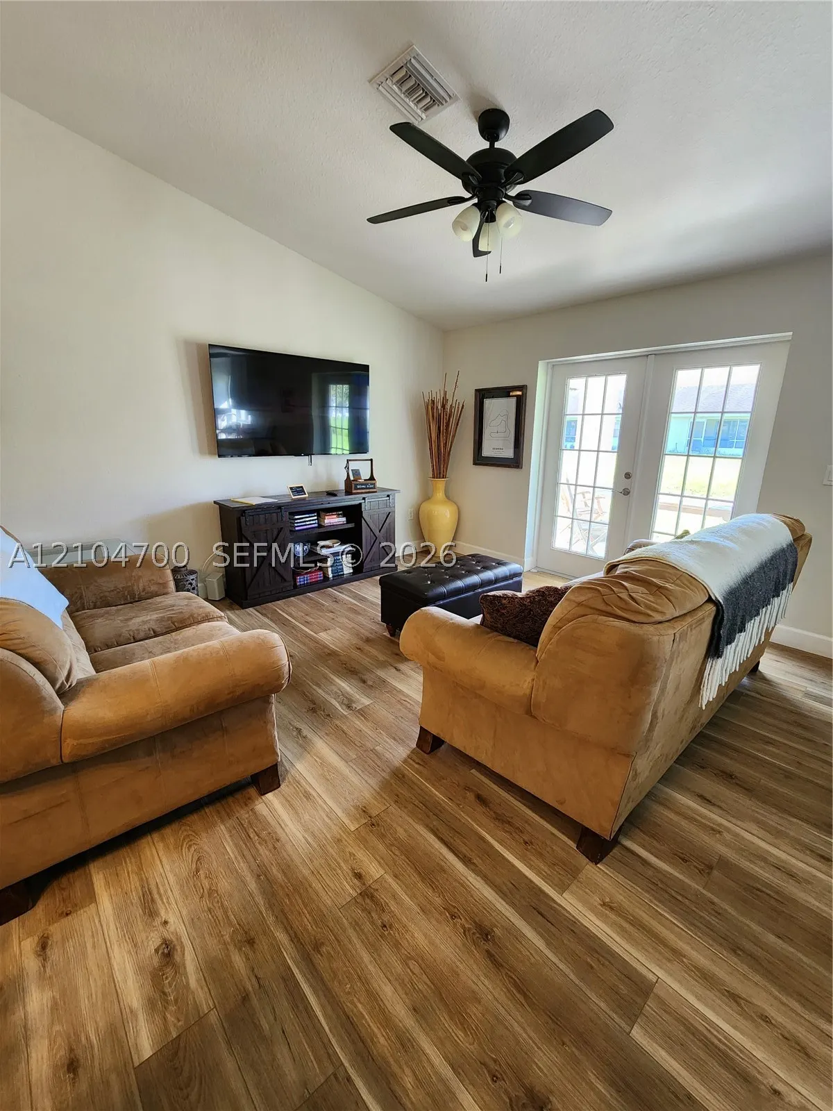 6978 Mexican Hat Dr.