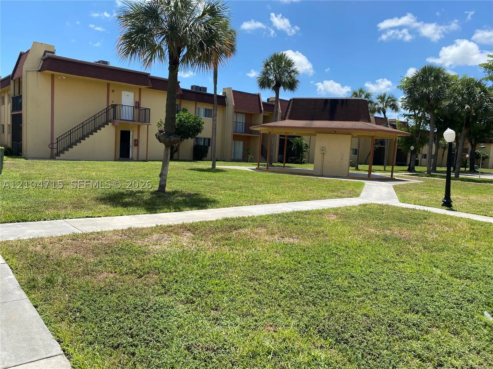 2840 NW 55th Ave #2D