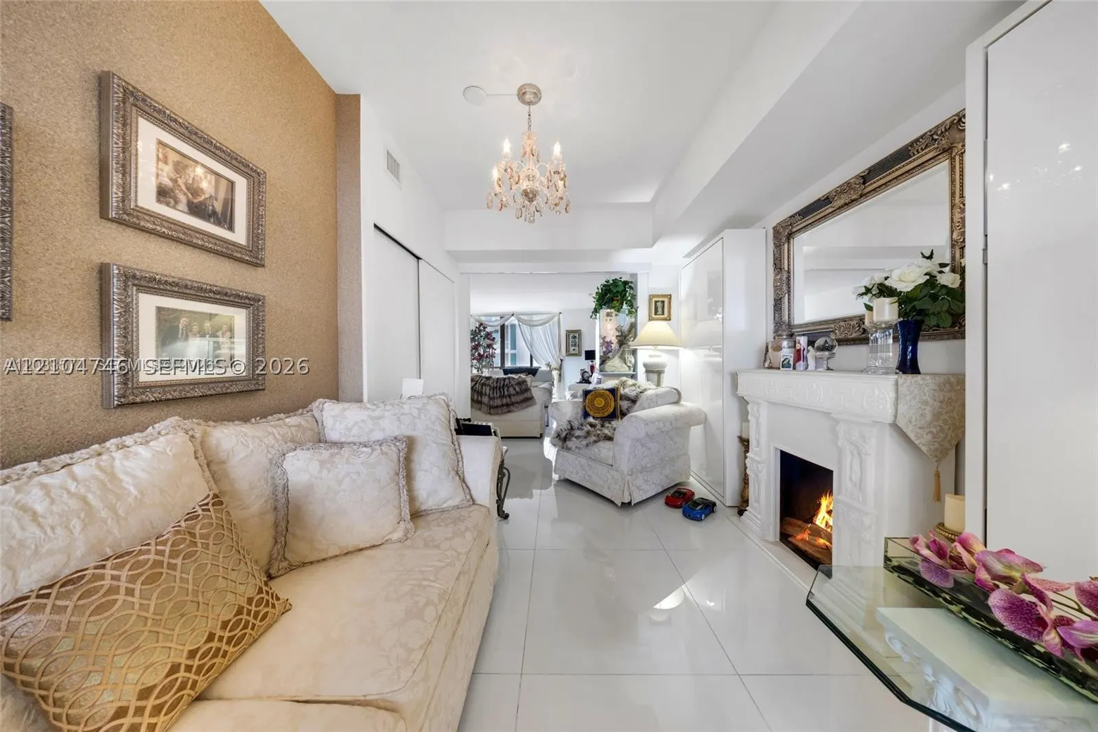 16275 Collins Ave #2502