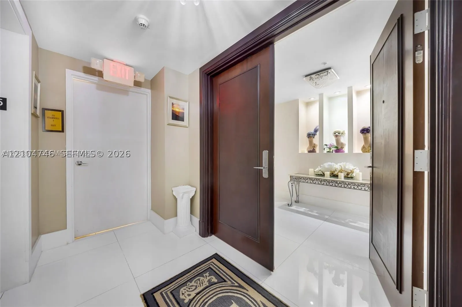 16275 Collins Ave #2502
