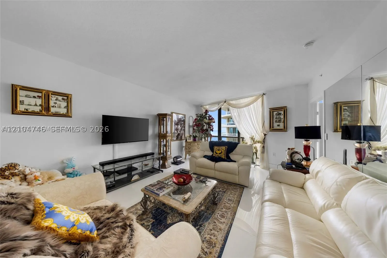 16275 Collins Ave #2502