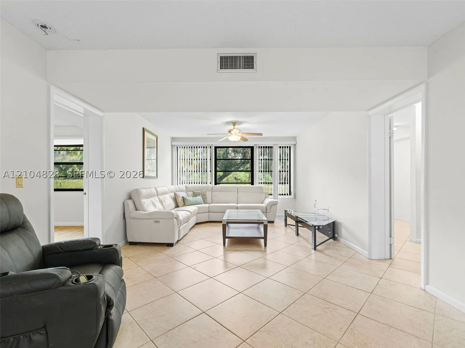 6097 Balboa Cir #105