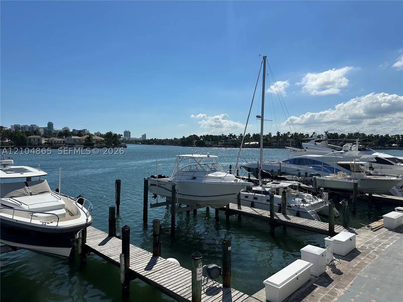 900 Bay Dr #413