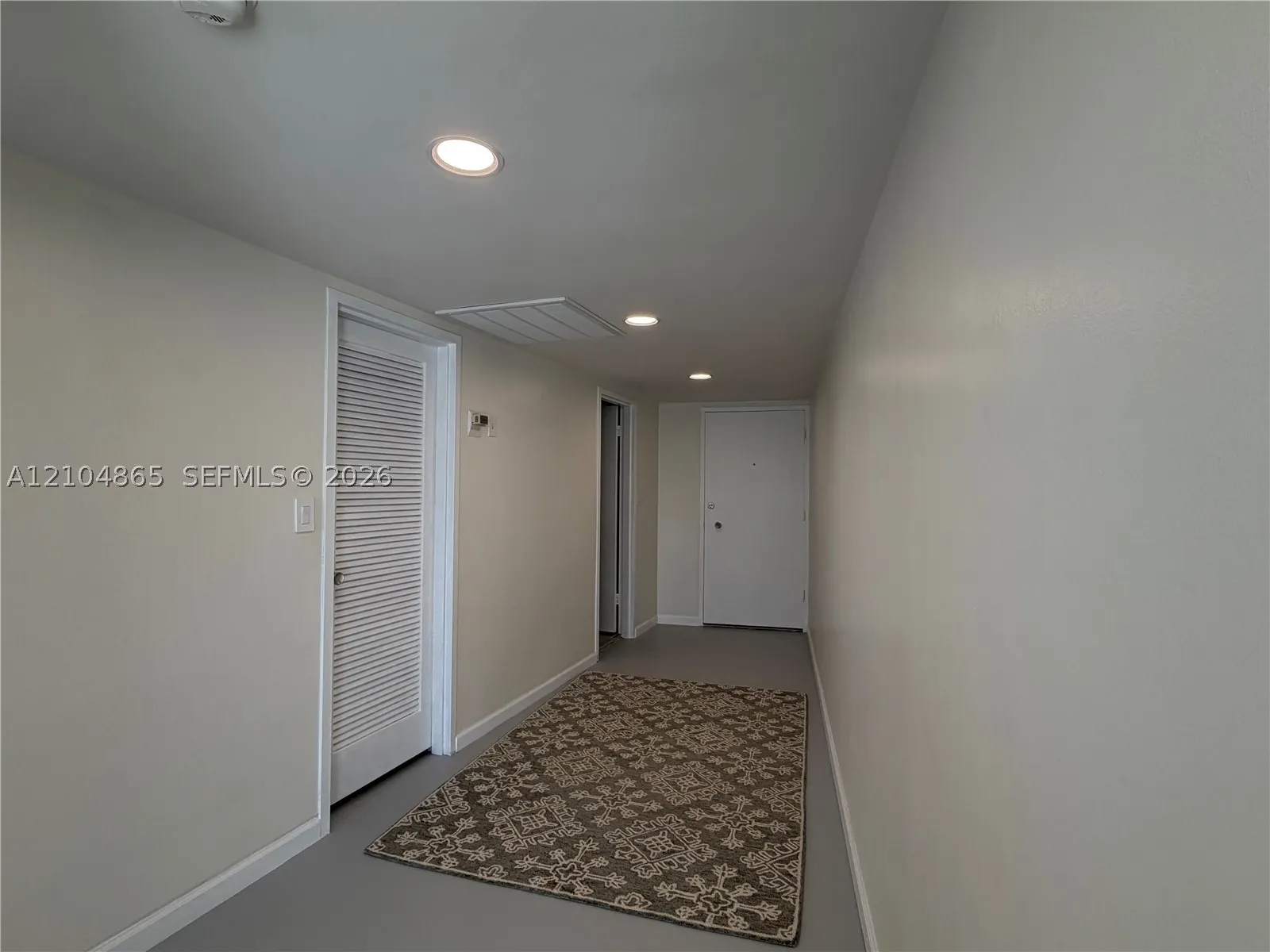 900 Bay Dr #413