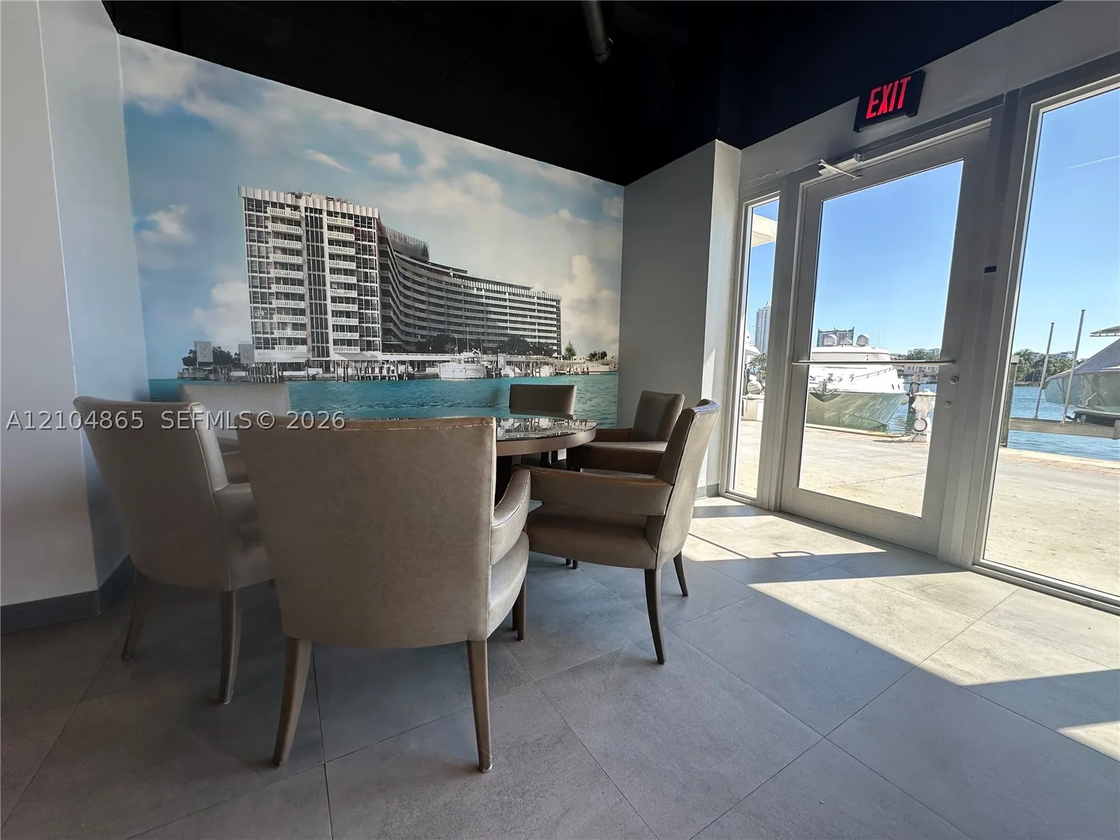 900 Bay Dr #413