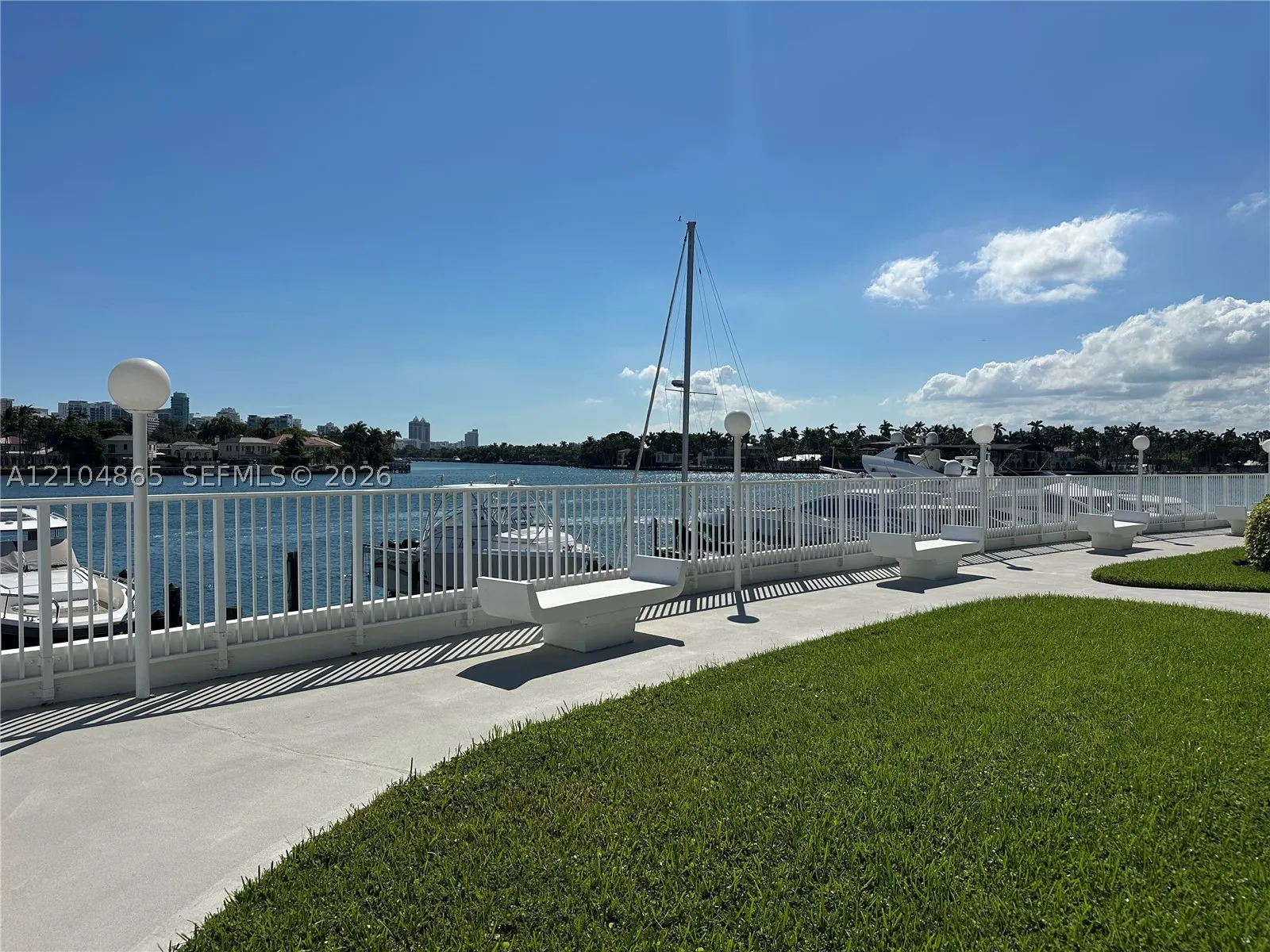900 Bay Dr #413