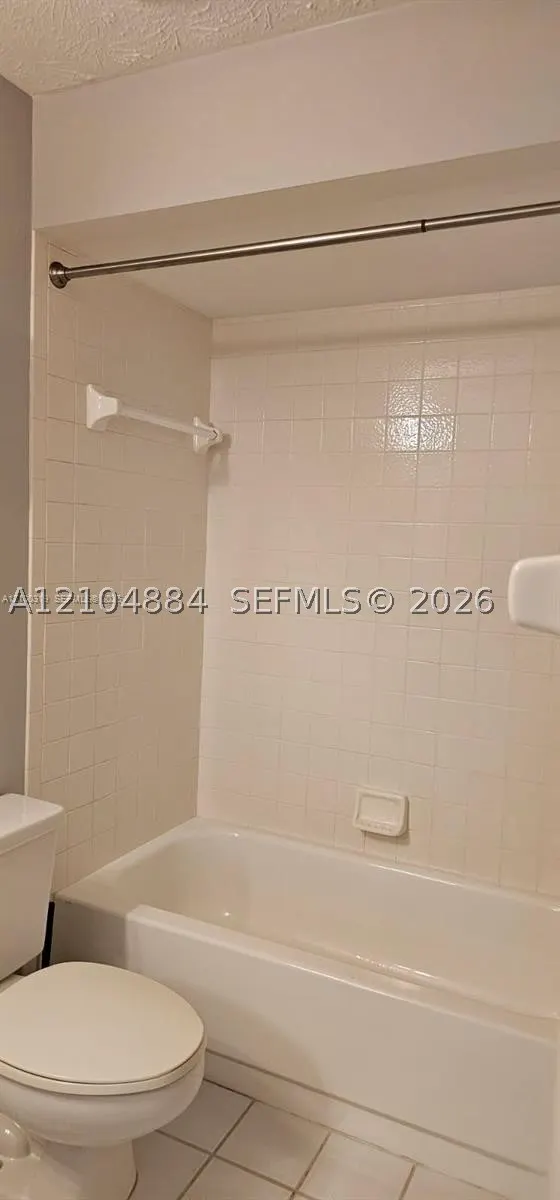2058 SE Wild Meadow Cir #101