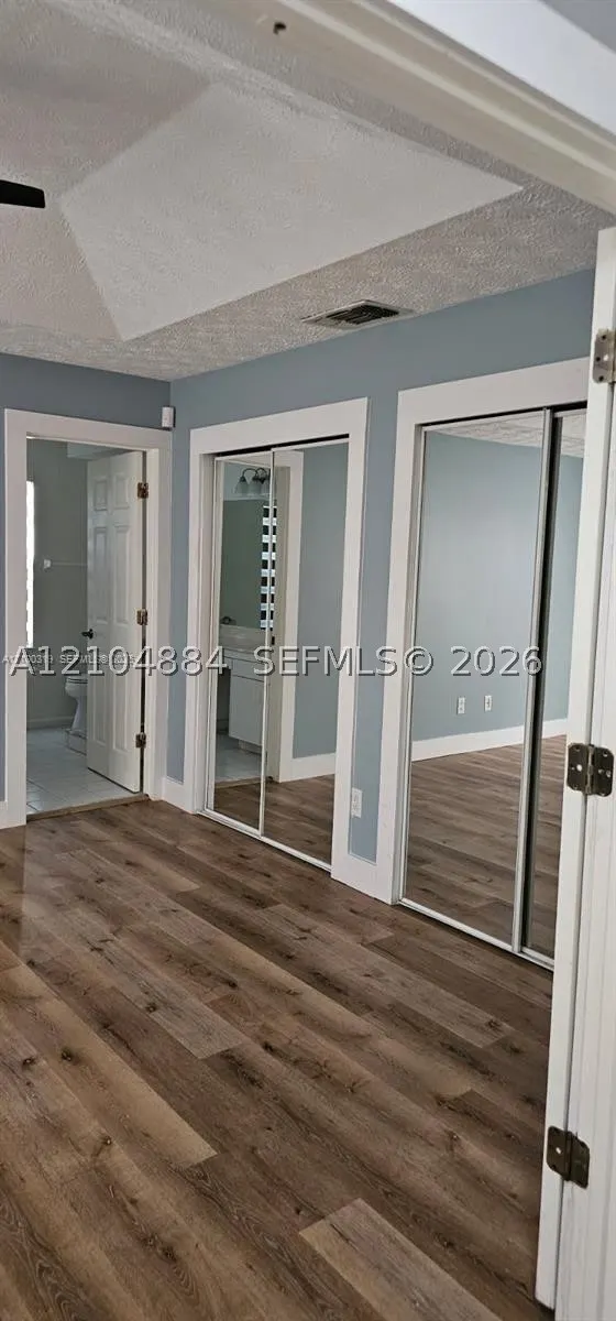 2058 SE Wild Meadow Cir #101