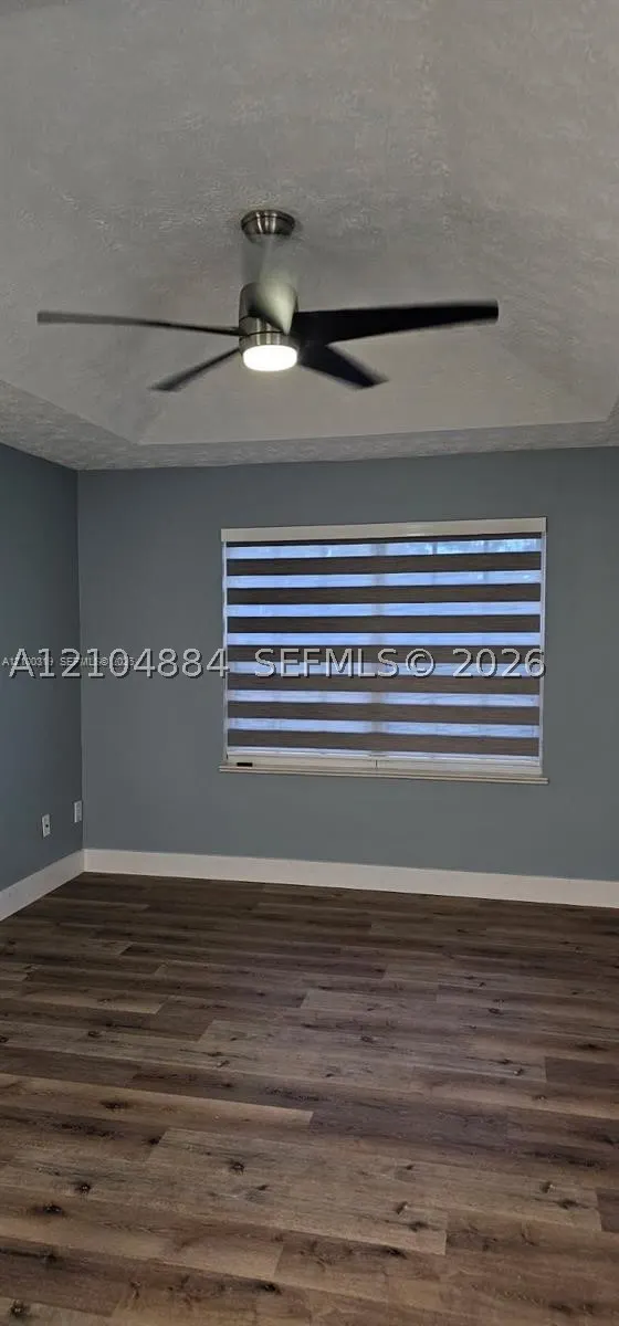 2058 SE Wild Meadow Cir #101