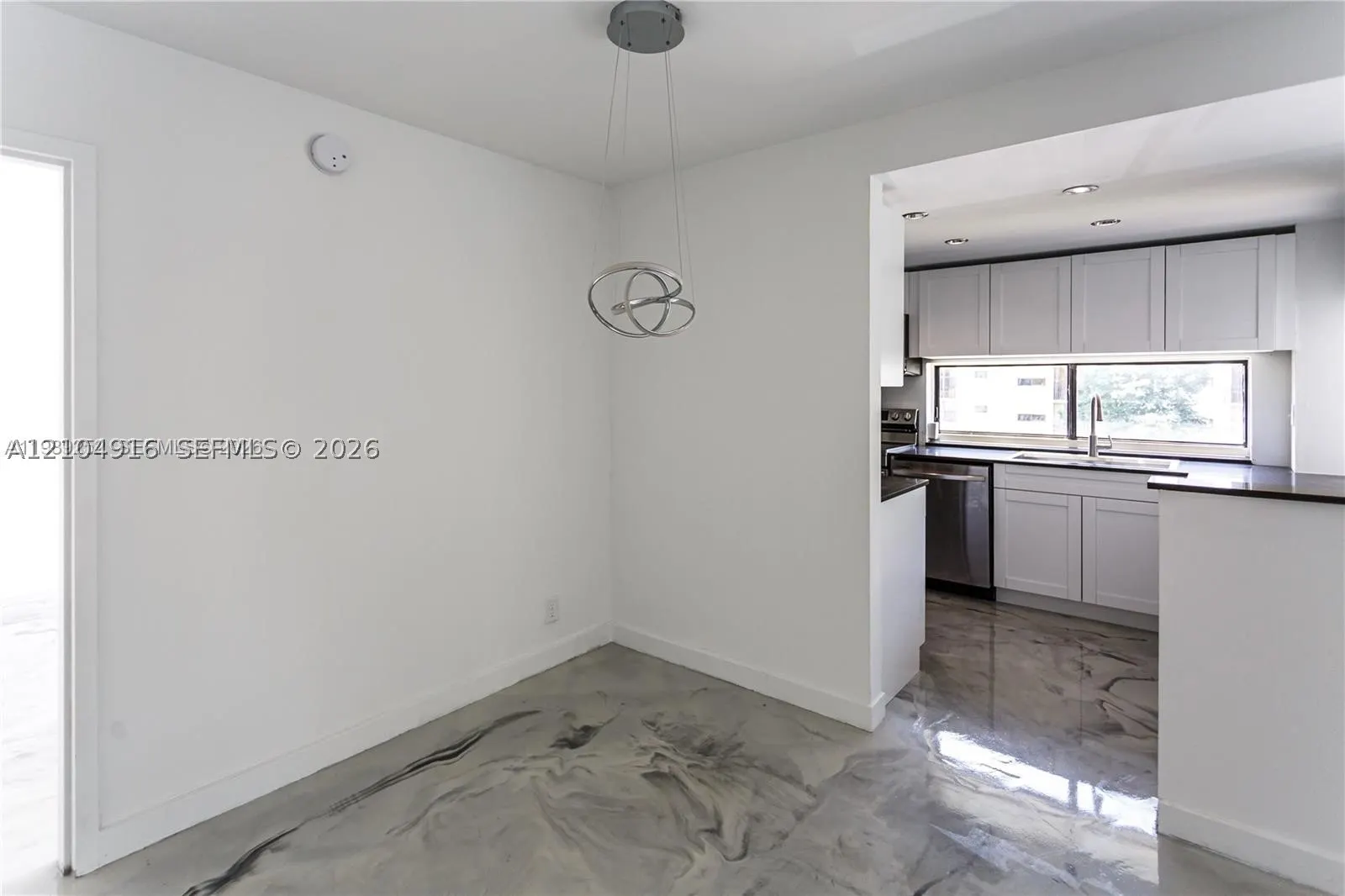 17021 N Bay Rd #428
