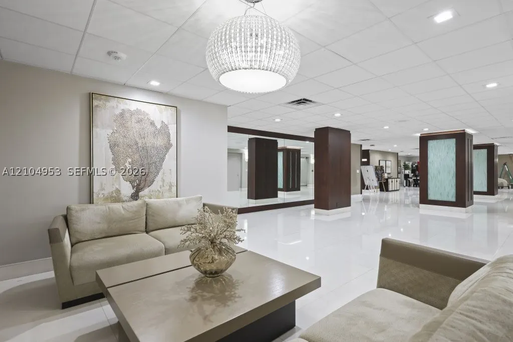 3500 Galt Ocean Dr #2517