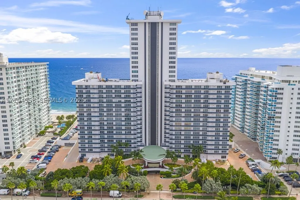 3500 Galt Ocean Dr #2517